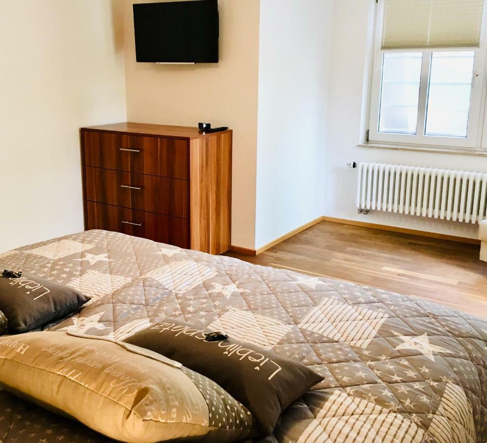 Ferienwohnung An Der Cyriaksburg Apartment *